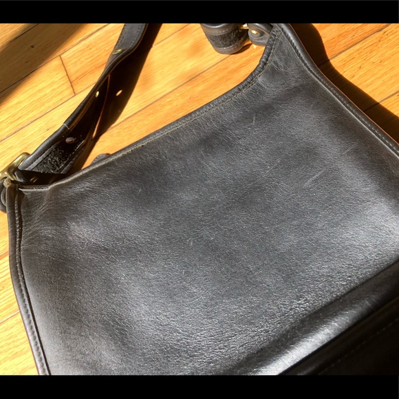 Coach full leather black crossbody - Picture 7 of 7